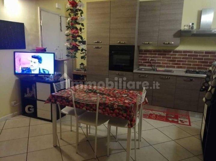 Rent Apartment La Spezia 2 Room Flat In Piazza Domenico Chiodo Good