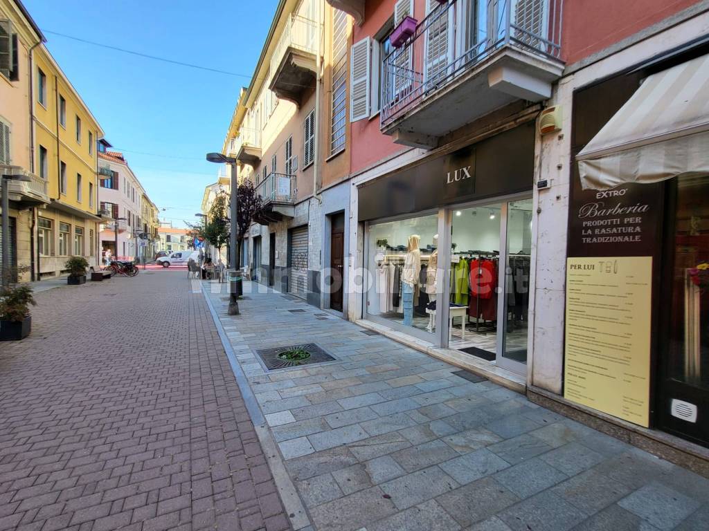 Locale Commerciale Via Roma 14 Settimo Torinese Rif 106694579