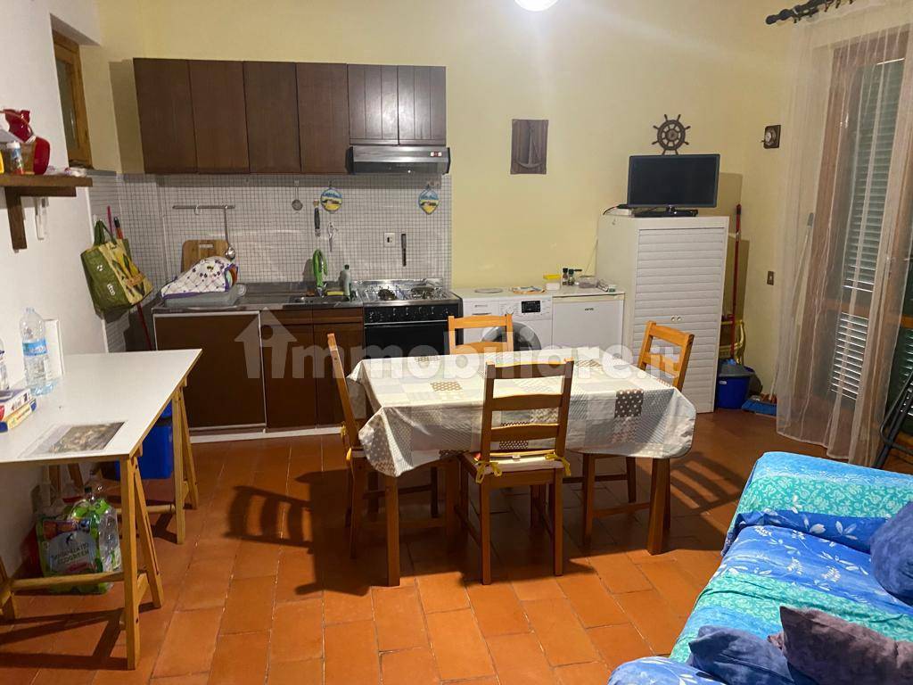 Vendita Appartamento Capraia Isola Trilocale In Via Assunzione Buono