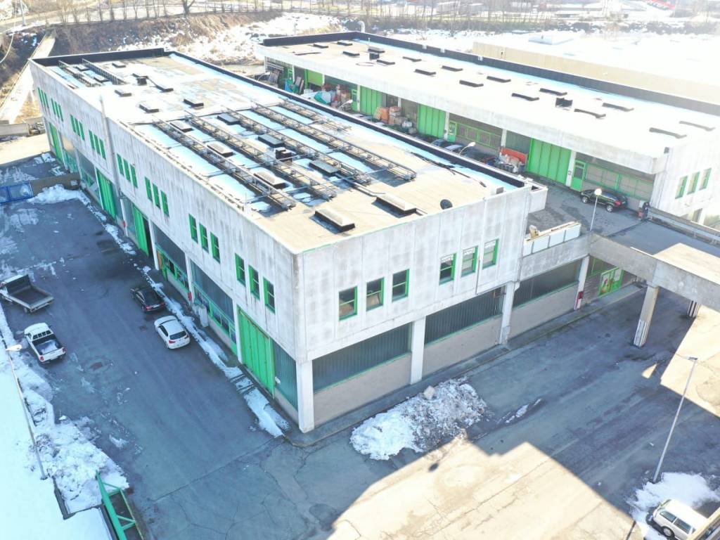 Capannone corso stalingrado, centro, cairo montenotte