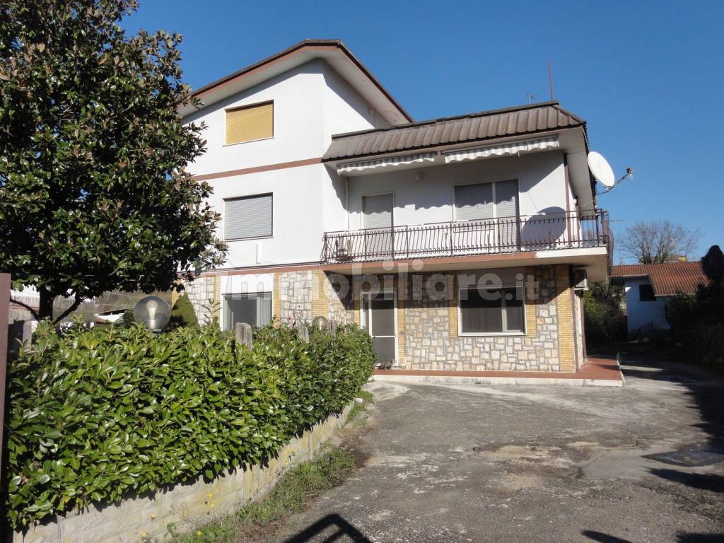 Villa unifamiliare via San Francesco d'Assisi 179, Farneta, Ceccano — foto 3