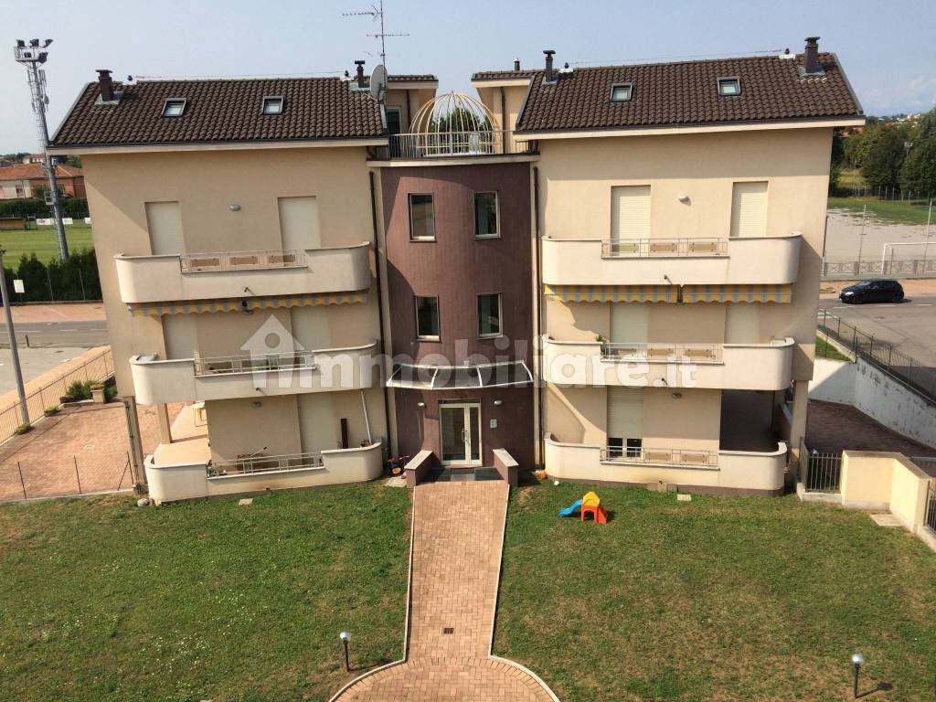 Vendita Soffitta in via Piave 13 Cassano Magnago. Nuovo, posto auto, con  terrazza, rif. 85703630