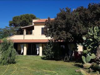 Case Con Piscina In Vendita Piombino Immobiliare It