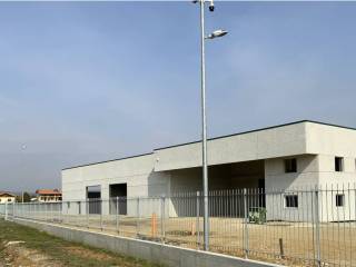 Capannoni In Affitto In Zona Canavese Occidentale Eporediese Torino Immobiliare It