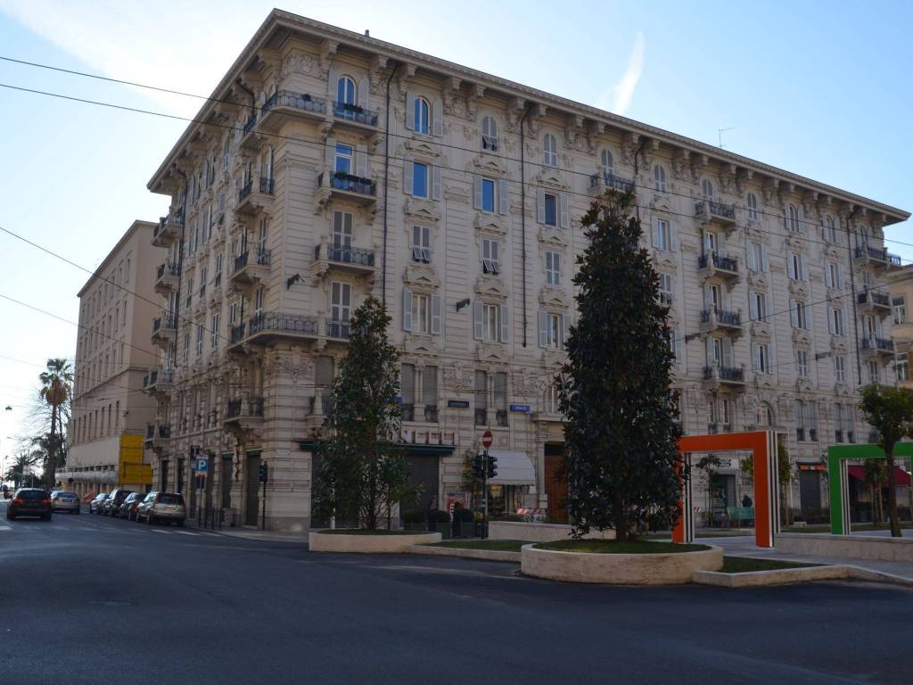 Ufficio - studio piazza giuseppe verdi, centro storico, la spezia