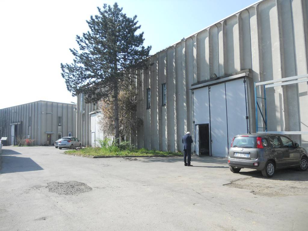 Capannone via galileo galilei, centro, cornaredo