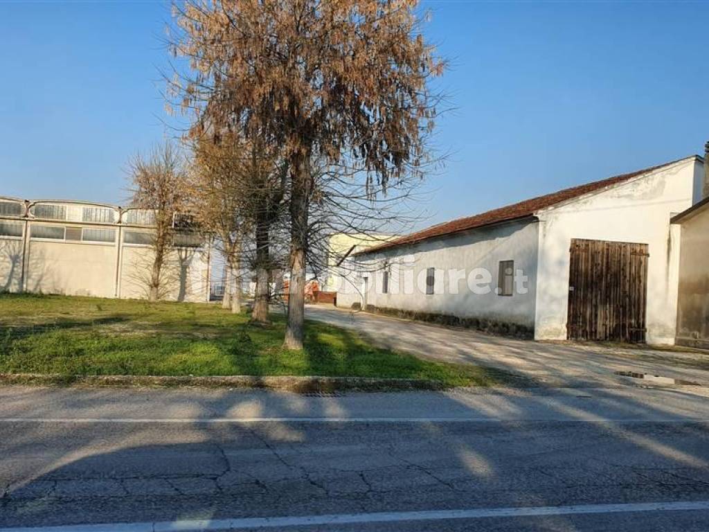 particolare d'ingresso