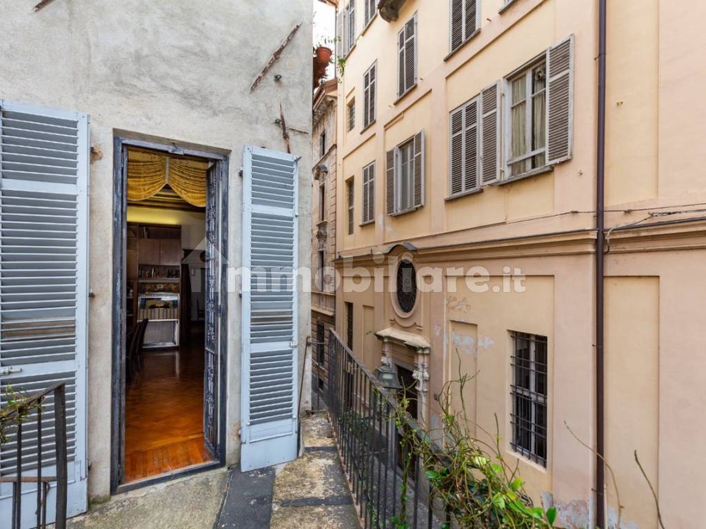 Vendita Appartamento in via Giuseppe Barbaroux 28. Torino. Ottimo stato, primo piano, posto auto