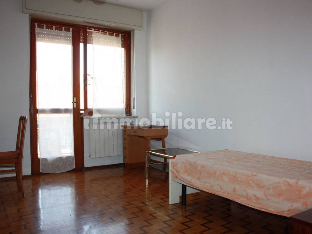 Stanza singola in Nizza Millefonti, foto 2 di 11