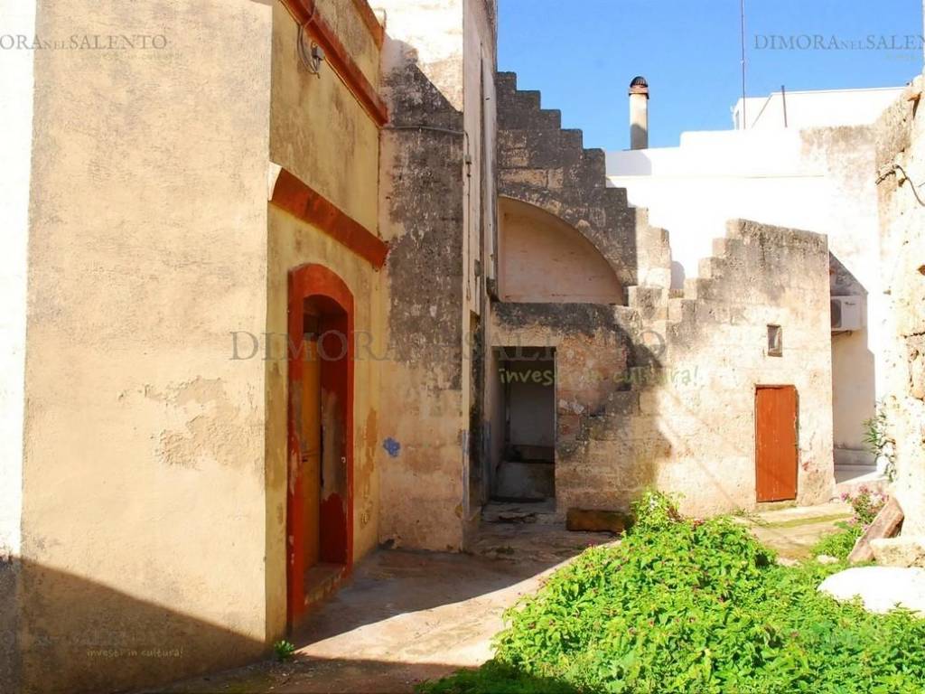 giardino e cortile comune