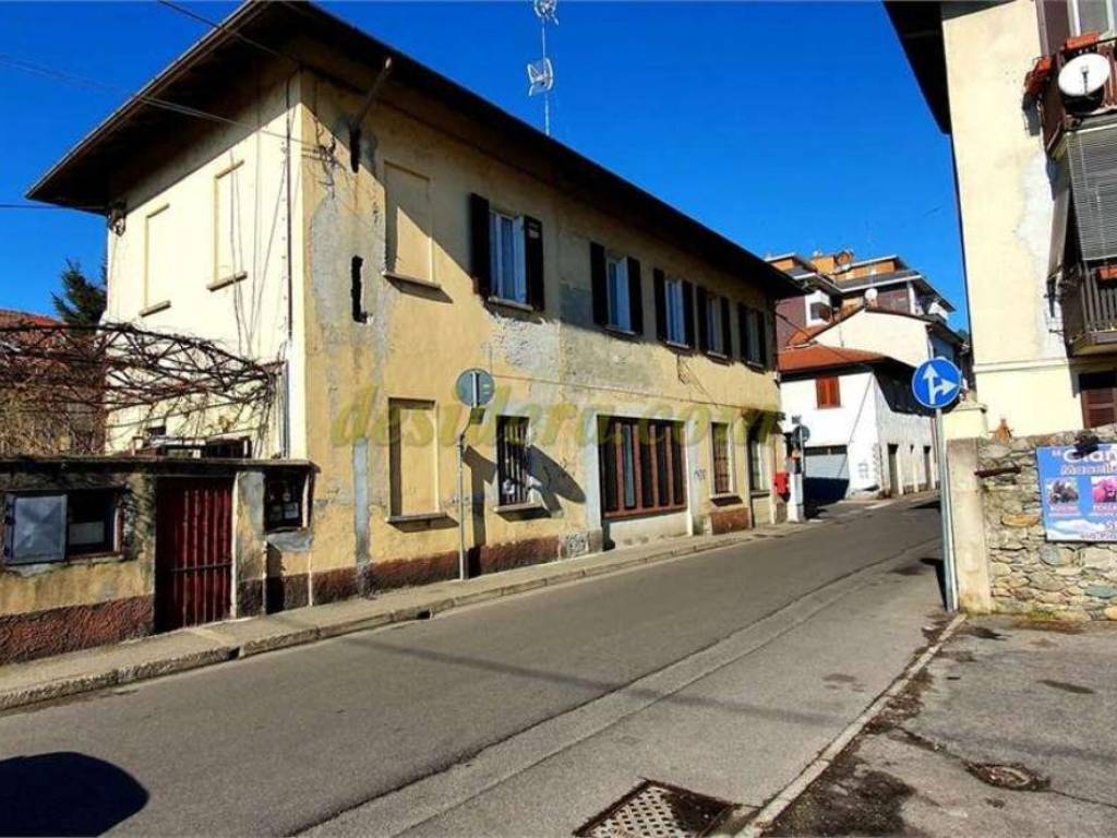 Palazzo Edificio, da ristrutturare, Sesto Calende, rif. 88297153
