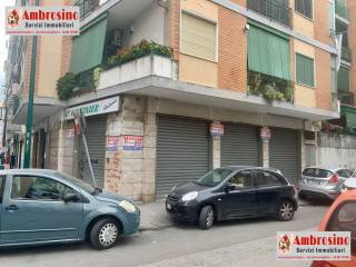 FACCIATA LOCALE