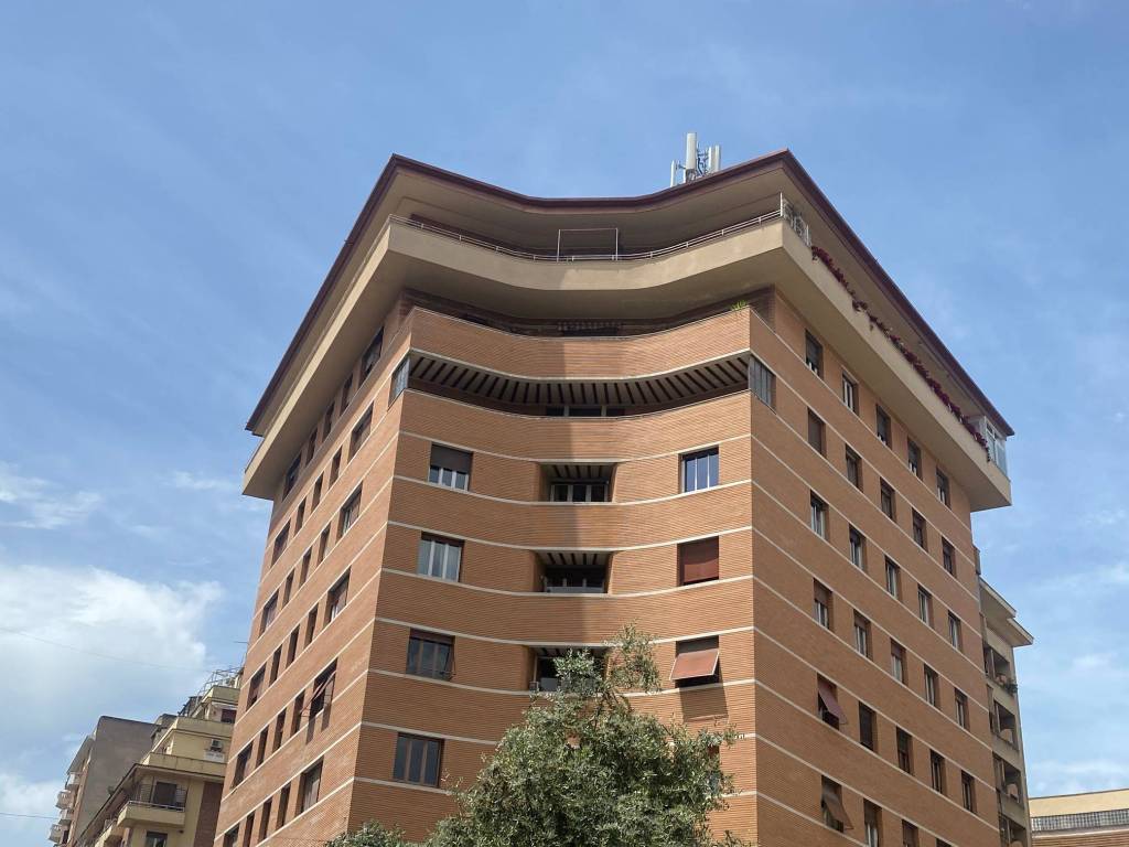 Via Angelo Brofferio Roma Rm Vendita Appartamento in via Angelo Brofferio. Roma. Da ristrutturare
