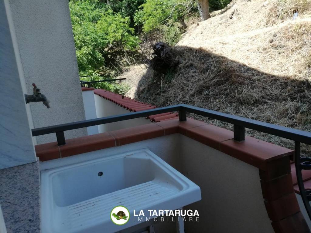 Panoramicissimo appartamento con tre camere da letto - 7