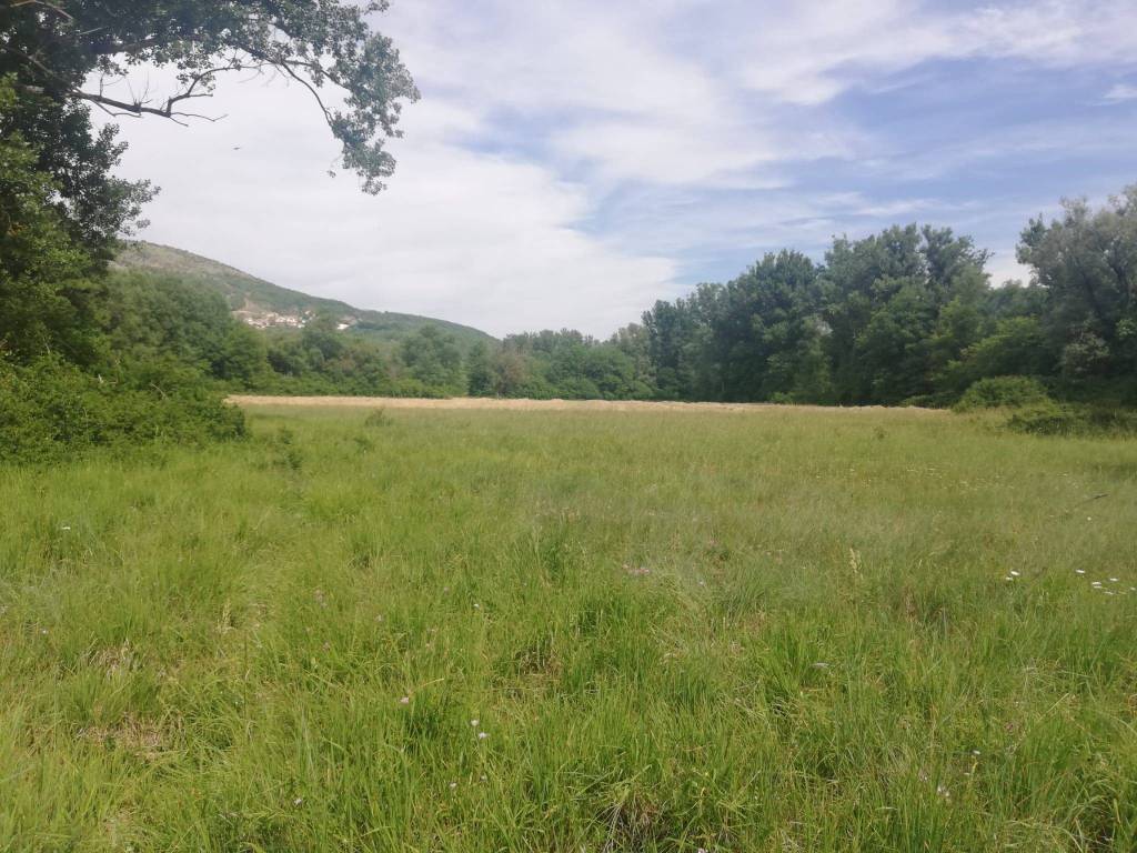 Terreno agricolo via vestini, tione degli abruzzi