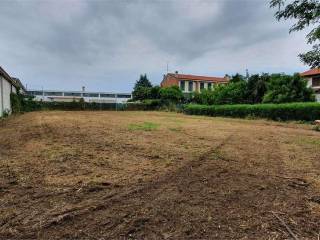 Terreno edificabile a Vertemate con Minoprio