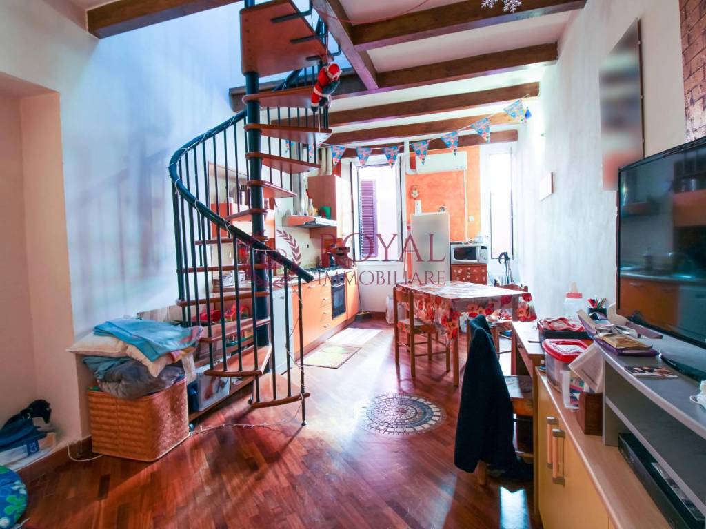 Bilocale via borra 40, quartiere venezia, livorno