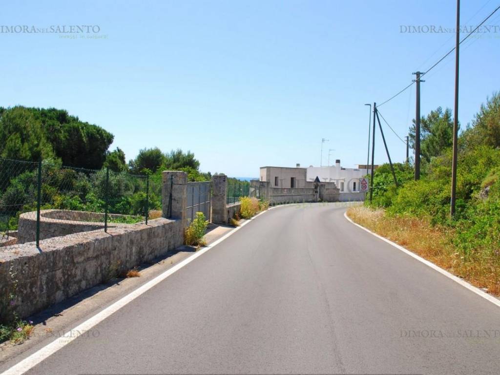 Vendita Rustico in via Quinto Ennio Castrignano del Capo. Nuovo, posto auto, 63 m², rif. 89169161