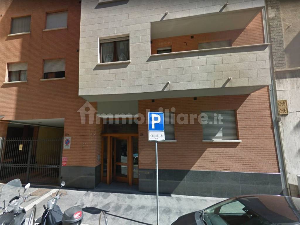 Stanza singola in Cenisia