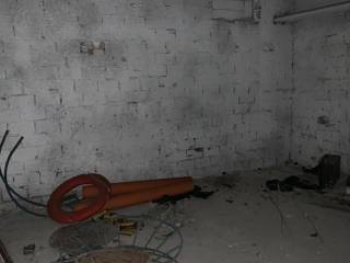 INTERNO