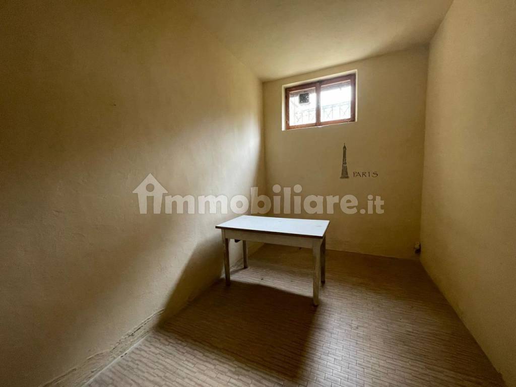 DEPOSITO/LABORATORIO