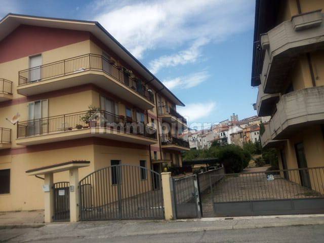 ingresso condominio