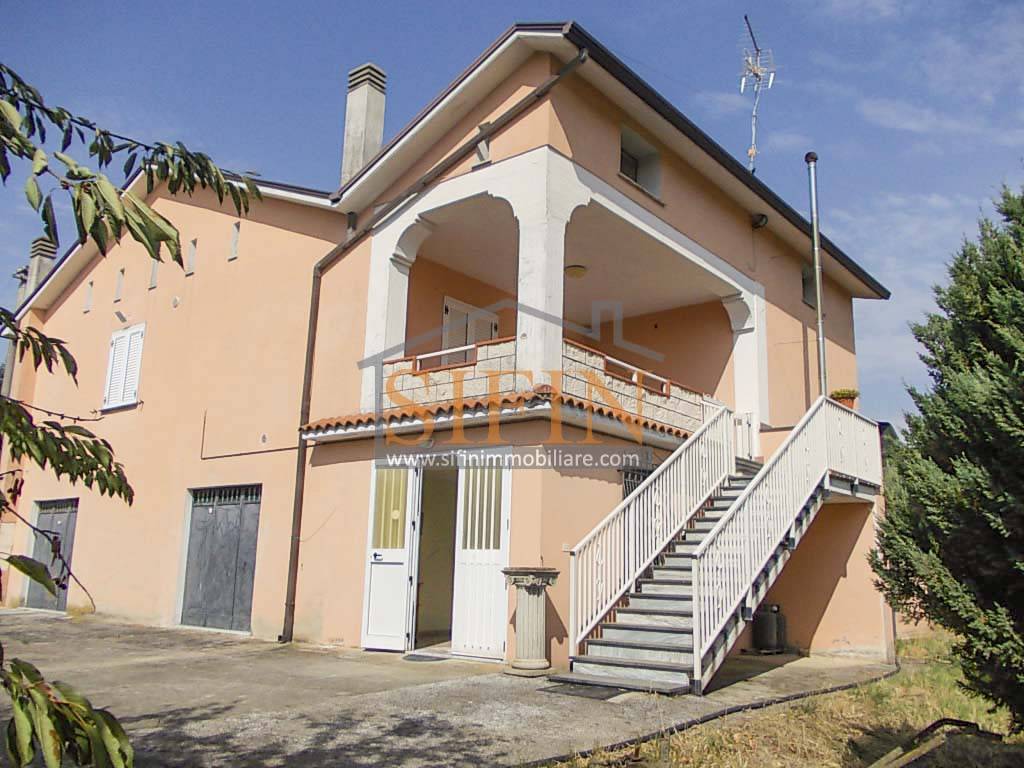 casa con terreno  melito irpino