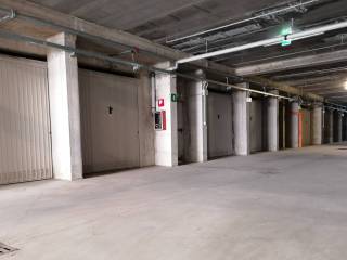 BOX AUTO-ALESSANDRIA-AFFITTO