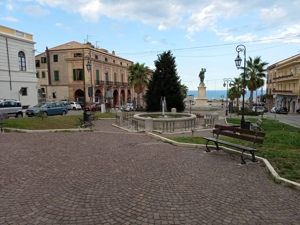 Piazza della Libertà