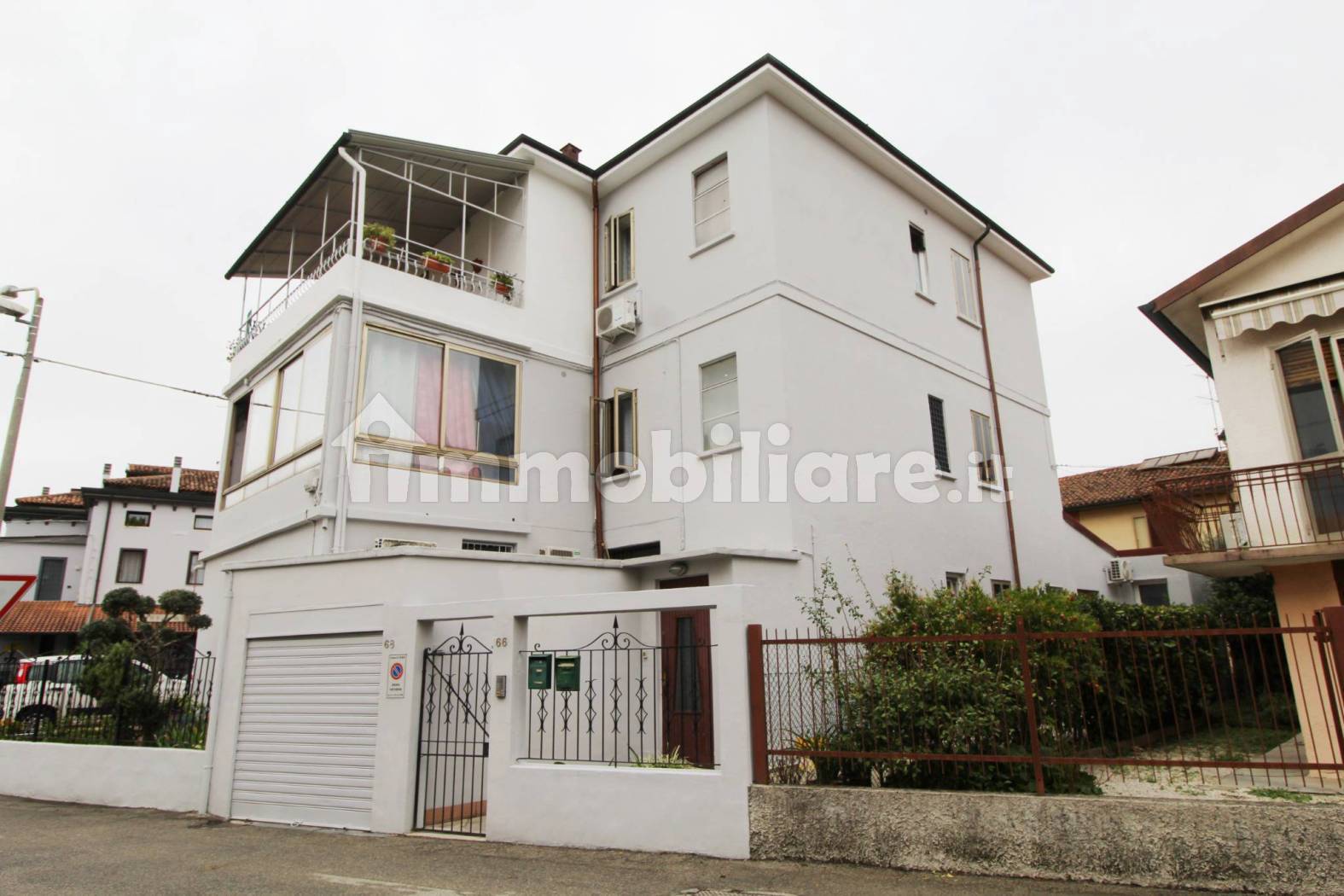 Palazzo - Edificio in vendita a Vicenza