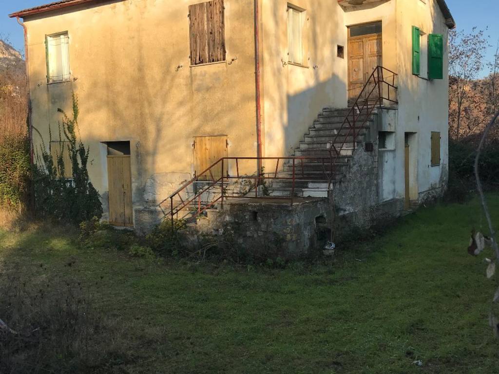 Terreno agricolo frazione trivigliano, ascoli piceno