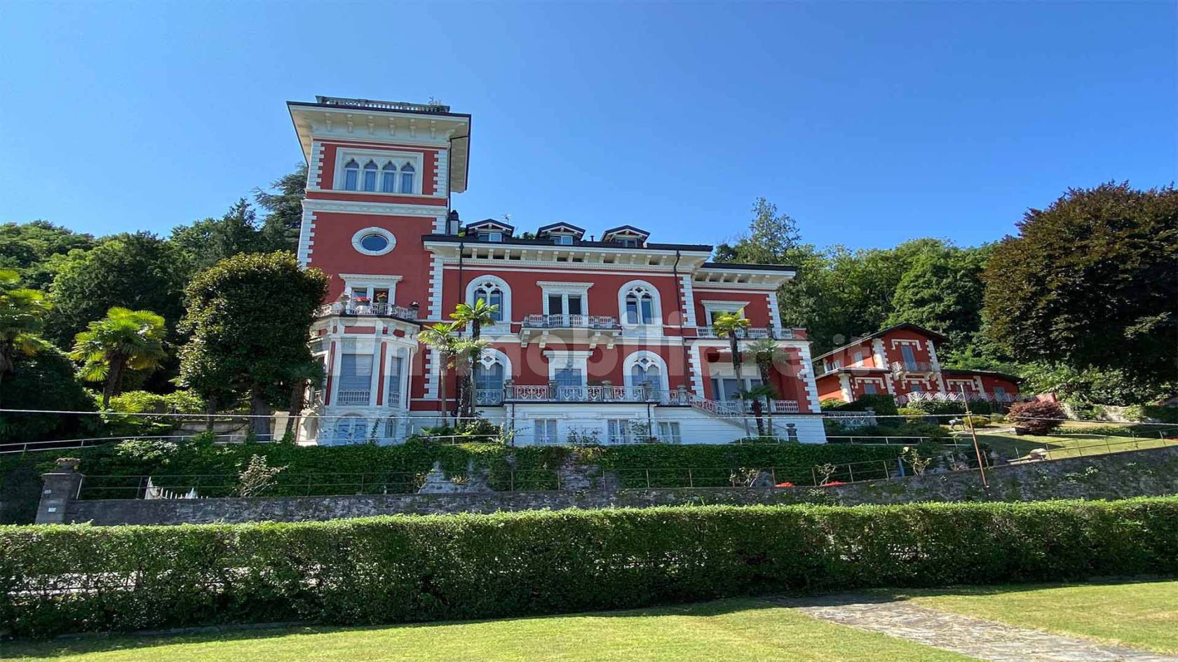 Appartamento in vendita a Stresa