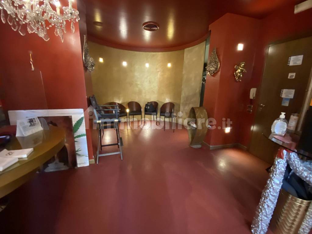 Parrucchiere Barbiere piazza Umberto I, San Giovanni Lupatoto, rif