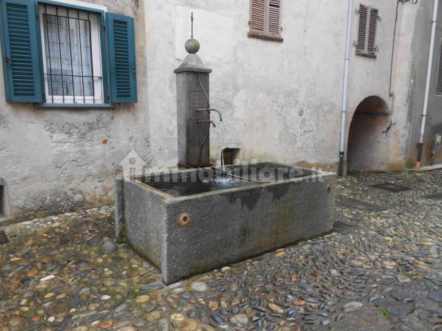 fontana della borgata