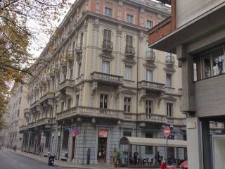 2-room flat good condition, third floor, Cittadella, Turin