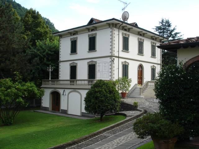 Immagini casa Via di Lima 013.jpg