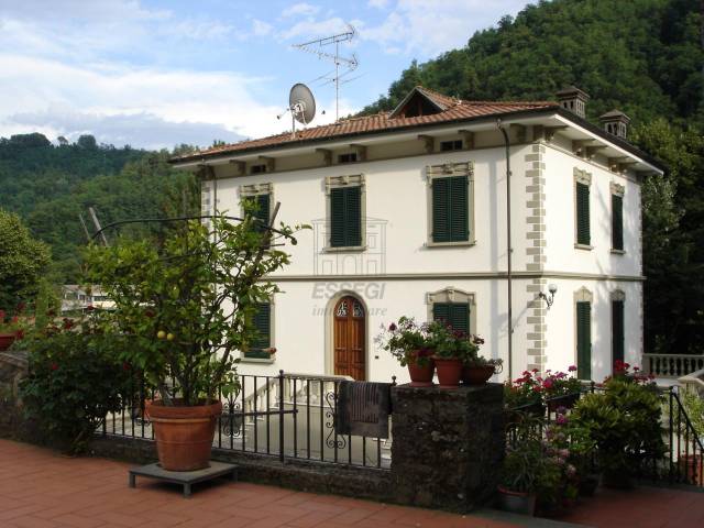 Immagini casa Via di Lima 027.jpg