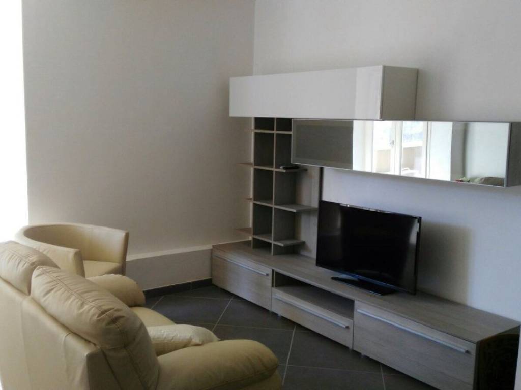Trilocale via benedetto brin, casale - materdomini, brindisi
