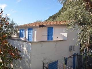 Houses for sale in Nerano - Massa Lubrense - Immobiliare.it