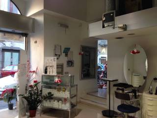Parrucchieri - barbieri in vendita Napoli - Immobiliare.it