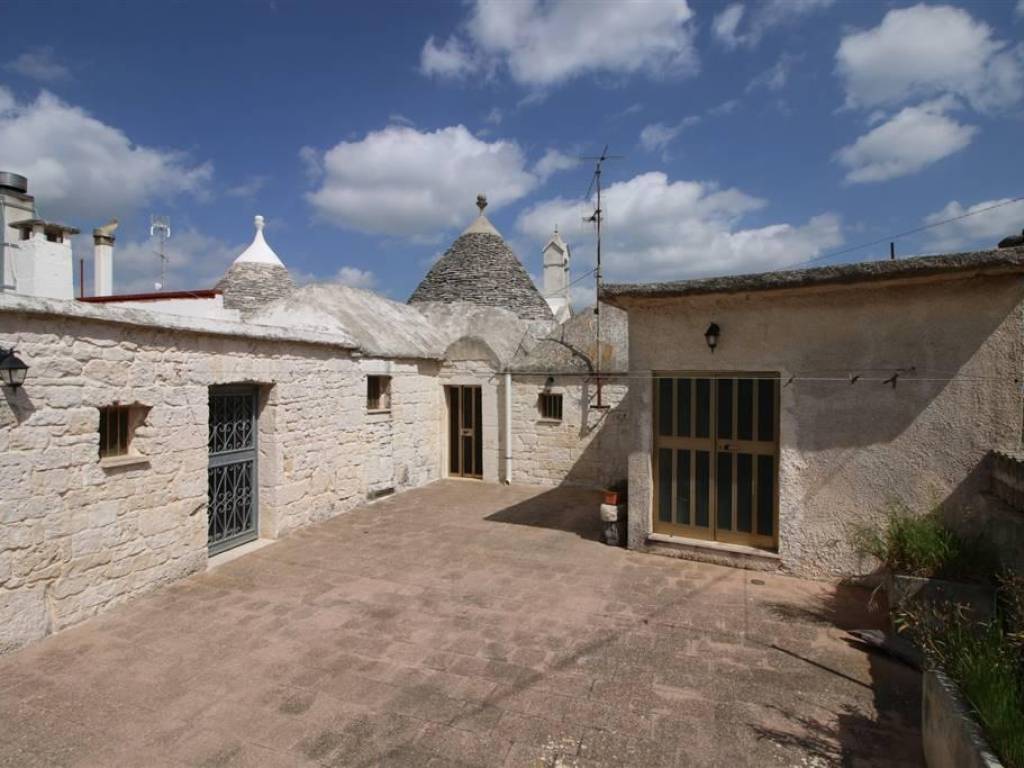 Trulli con lamia e deposito Valle D'Itria