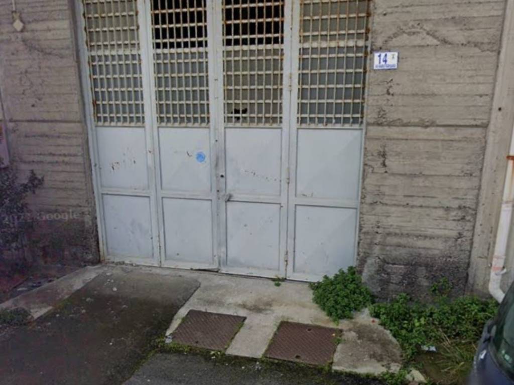 Capannone via mario rapisardi, motta sant'anastasia
