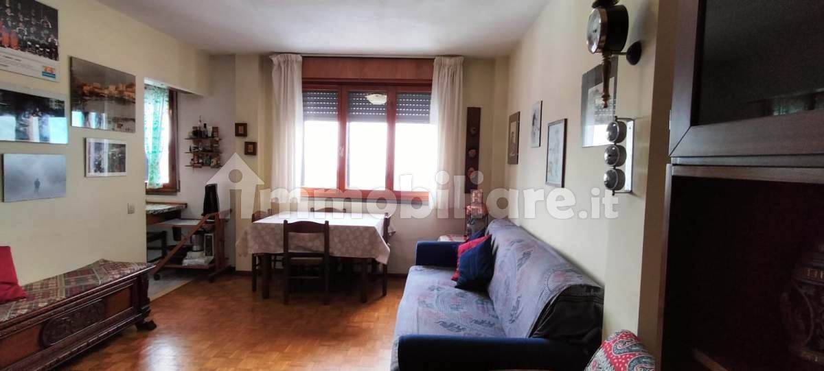 Appartamento in vendita a Ventasso