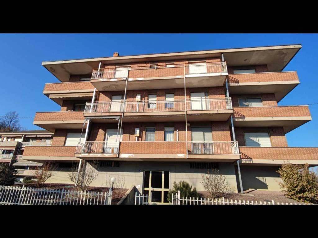 Sale Apartment Refrancore. 3room flat in via Asti. Excellent condition