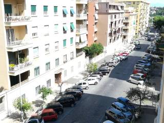 Foto - Appartamento via Oreste Tommasini, Bologna, Roma