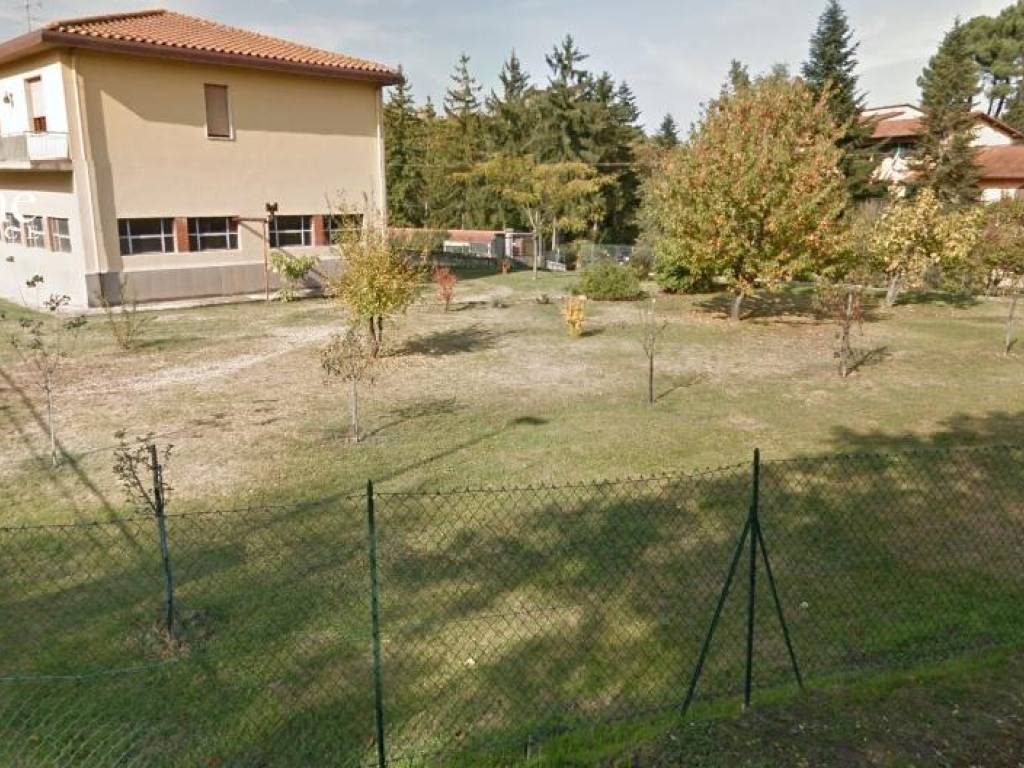 Pelago, Diacceto vendesi porzione di villa moderna con giardino