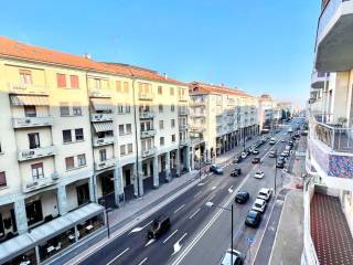 Vista Balcone Corso Nizza