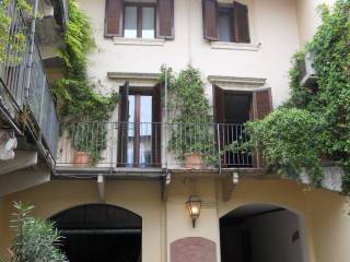 Foto - Terratetto unifamiliare via giardino giusti 13, Veronetta, Verona