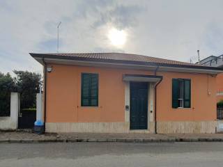 Foto - Villa unifamiliare via Comandante Maddalena, Centro, Taurianova