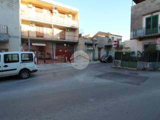 Via Vanvitelli